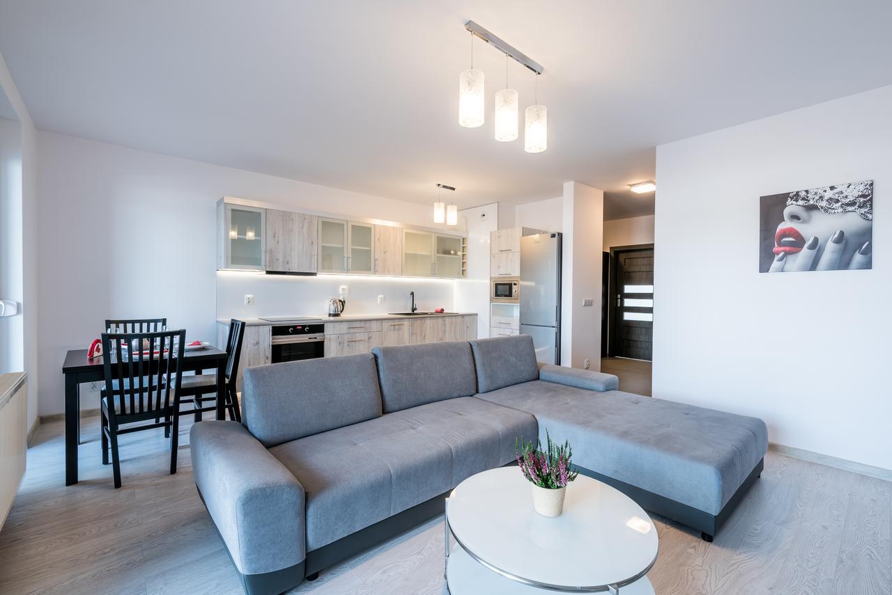 Aparthotel Tower Βρότσλαβ Εξωτερικό φωτογραφία